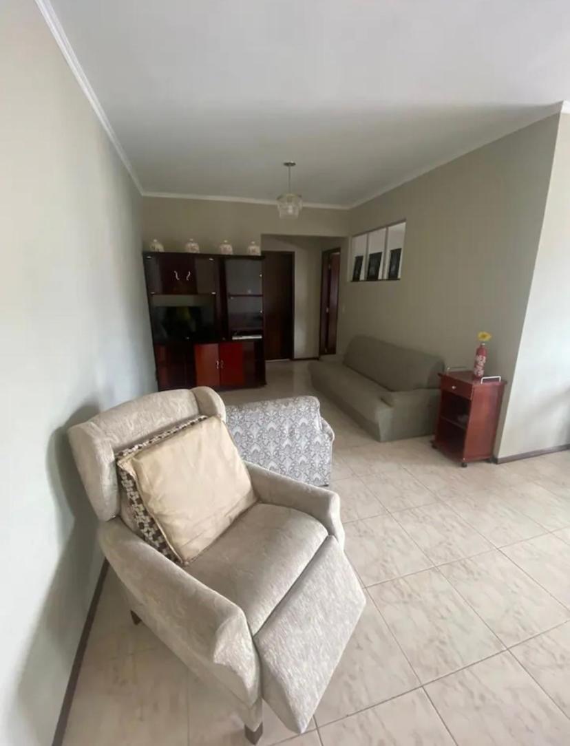 Grande No Centro De Sao Lourenco-mg Apartamento *